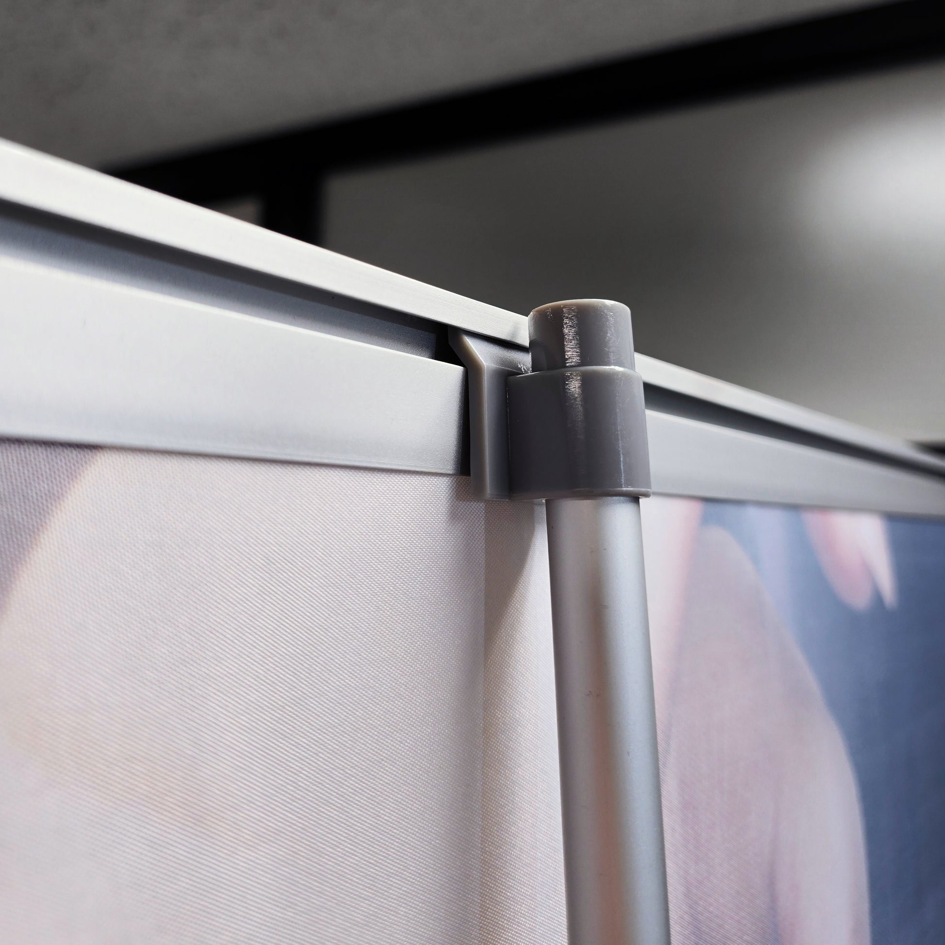 Roll Up Banner Stand | BONDIST